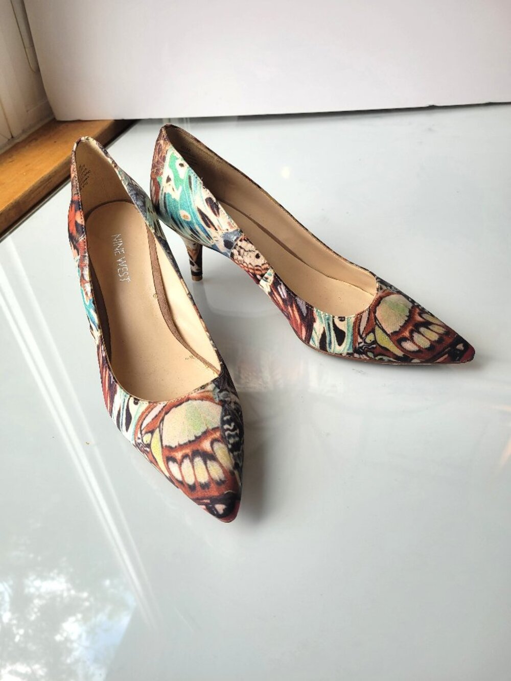Nine West Margot Fabric Abstract Floral Print Kitten Heel Shoes Size 6.5